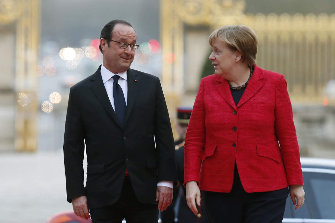 Hollande vio prioritario garantizar la seguridad de Europa, proteger sus fronteras comunes para poder luchar contra amenazas contra el terrorismo, gestionar el flujo migratorio y defender sus intereses comerciales sin caer en el proteccionismo. (EFE)

