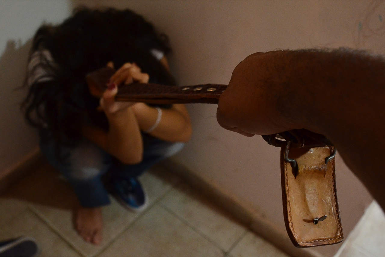 Estadísticas. En el 70 por ciento de los casos se ha reportado que existe violencia extrema contra las mujeres coahuilenses. (ARCHIVO)
