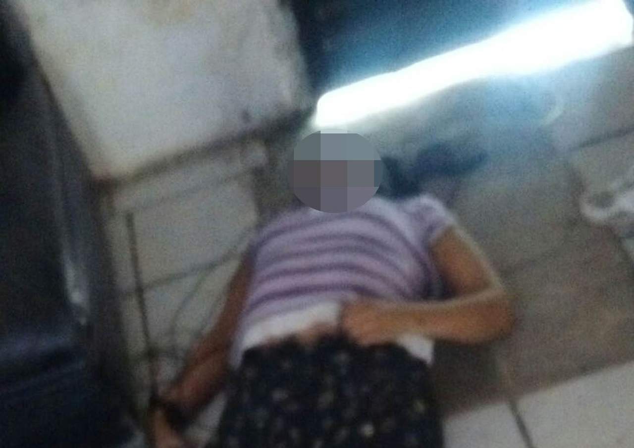 Suicidio. Joven mujer se quita la vida en la sala de su casa, fue su madre quien la encontró muerta al llegar a su vivienda. (EL SIGLO DE TORREÓN) 