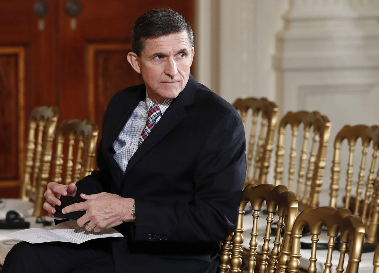 El vínculo financiero de Flynn con la cadena RT podría violar una cláusula constitucional sobre regalos de gobiernos extranjeros, dijo un congresista demócrata. (AP)