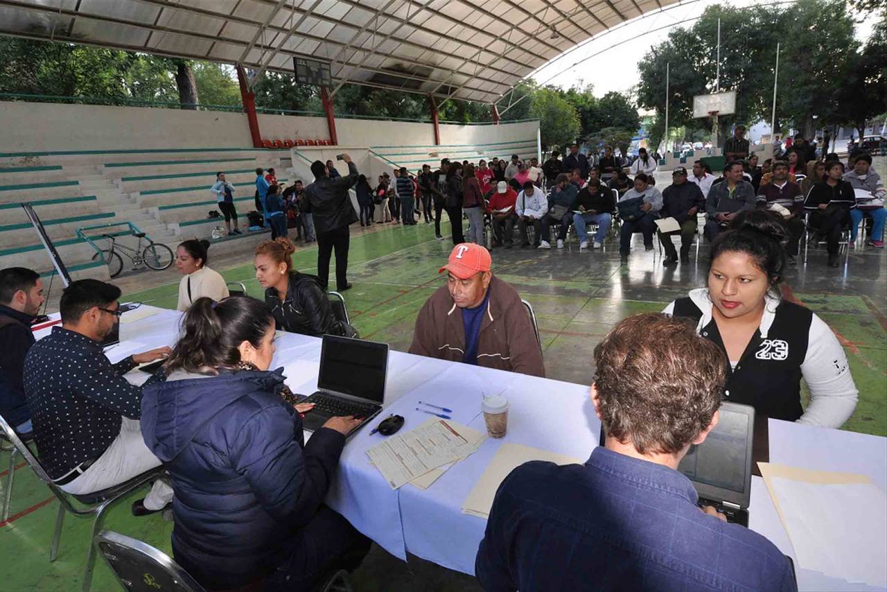 Vacantes. El reclutamiento se realizó bajo el domo del parque Victoria, la cual suele ser utilizada para este tipo de actividades. 