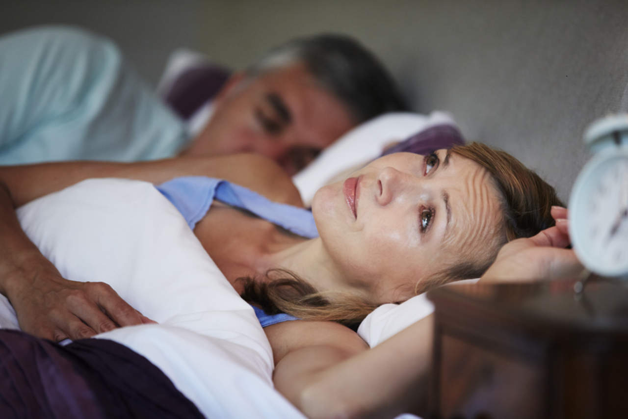 Es indispensable tomar medidas que ayuden a la conciliación del sueño. (ARCHIVO)