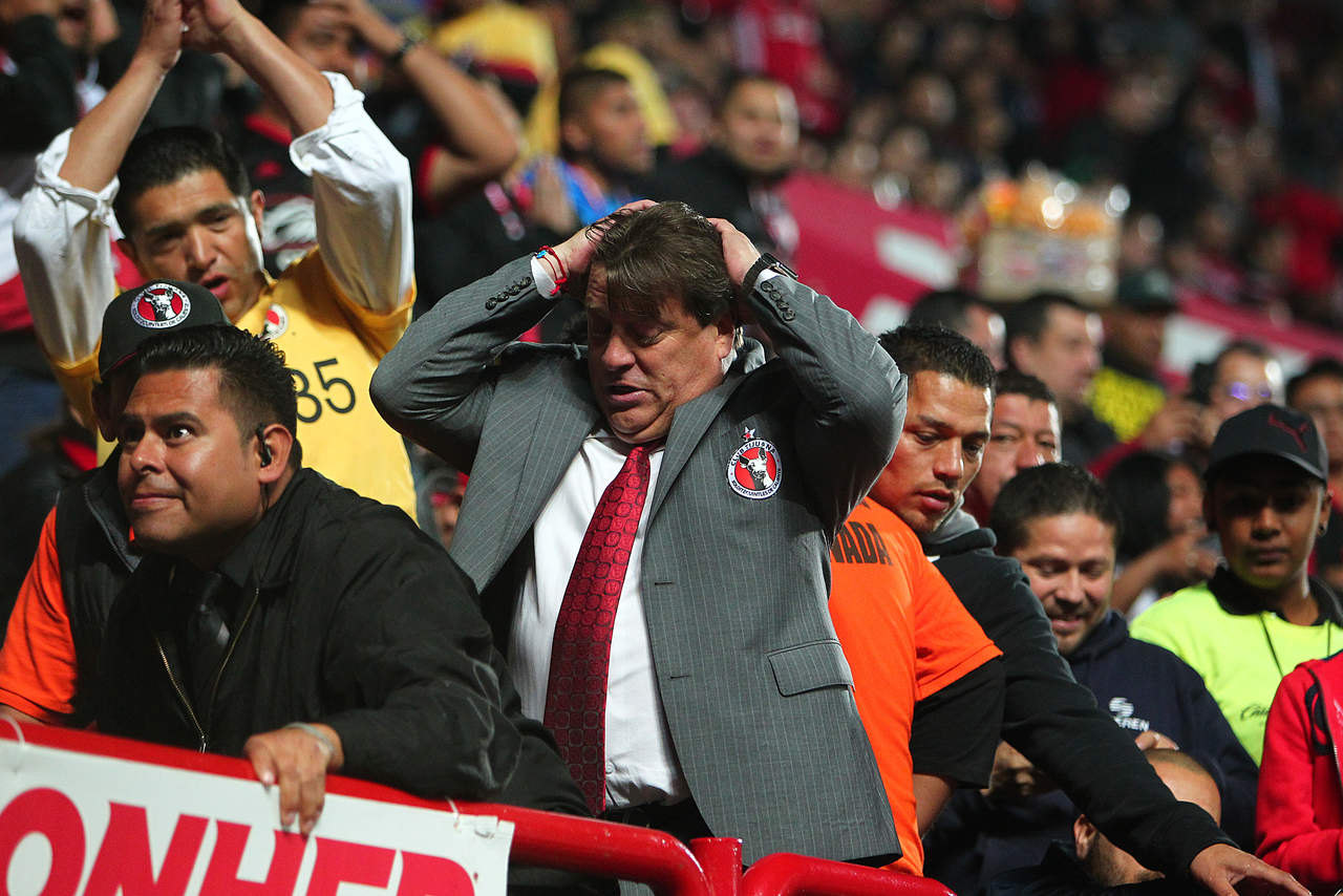 Miguel Herrera, director técnico de los fronterizos, se fue expulsado del juego. (Fotografía de Jam Media)