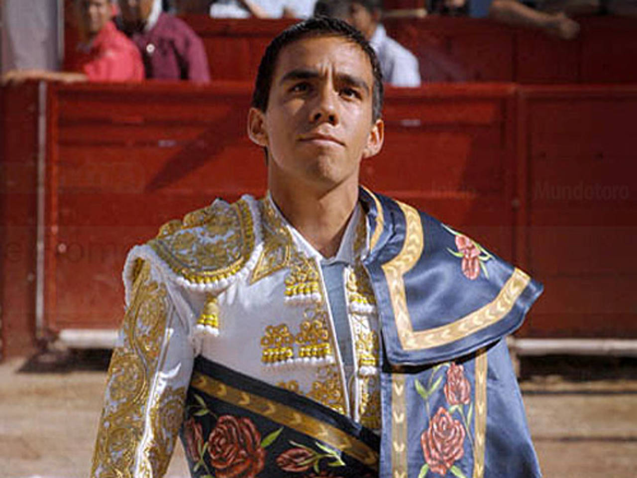 El torero Antonio Romero se recupera de una grave cornada. Antonio Romero se recupera