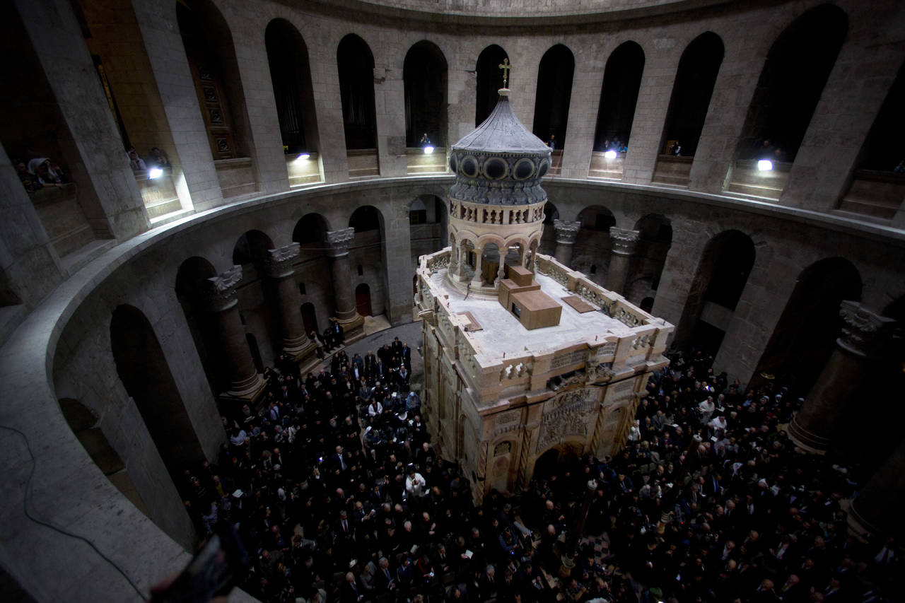 La Iglesia del Santo Sepulcro fue edificada sobre el lugar en que fue enterrado Jesús. 