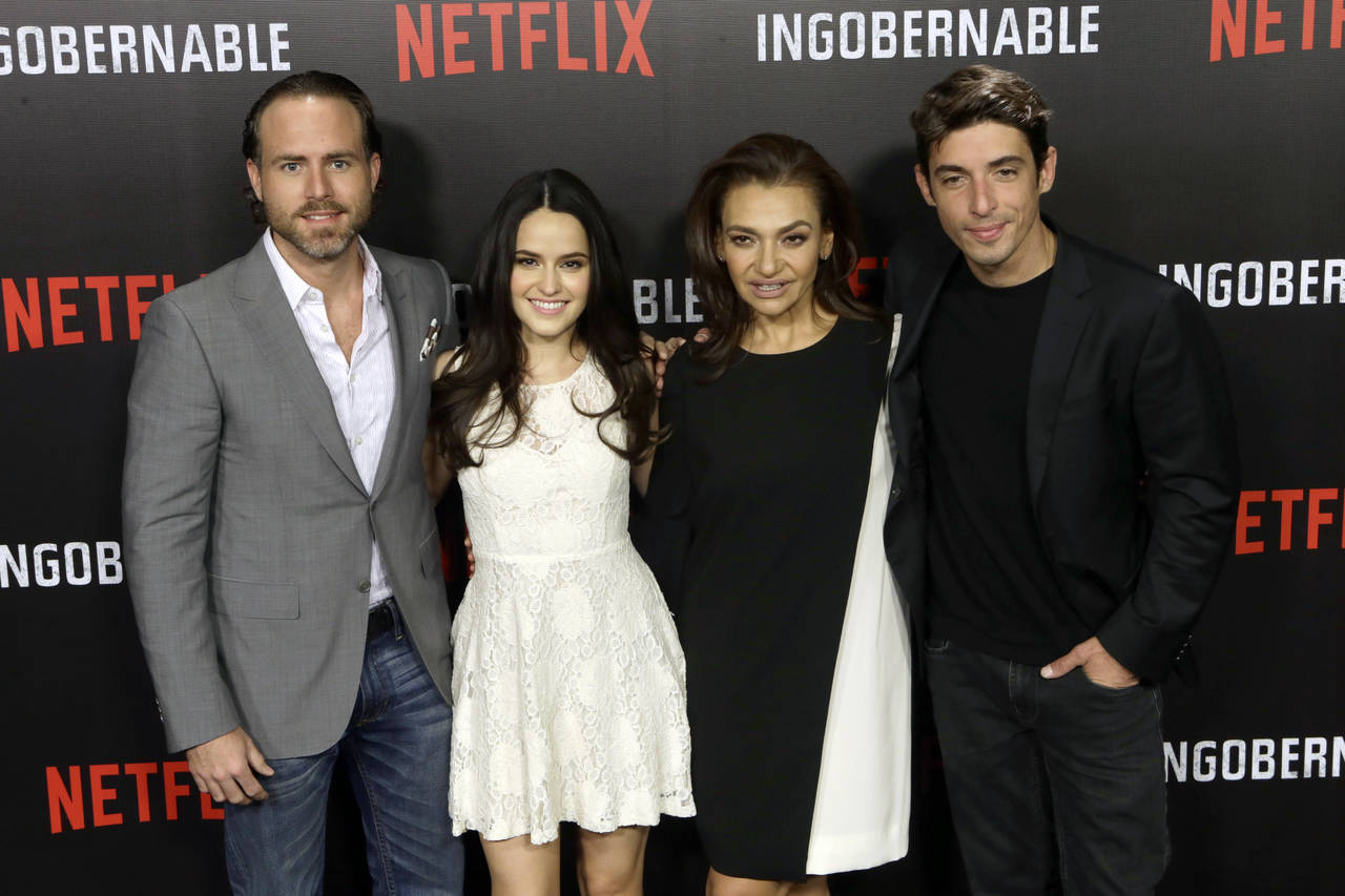 Elenco. Erik Hayser, Alicia Laziz, Aída Lopez Alberto Guerra, también forman parte de la producción Ingobernable.   