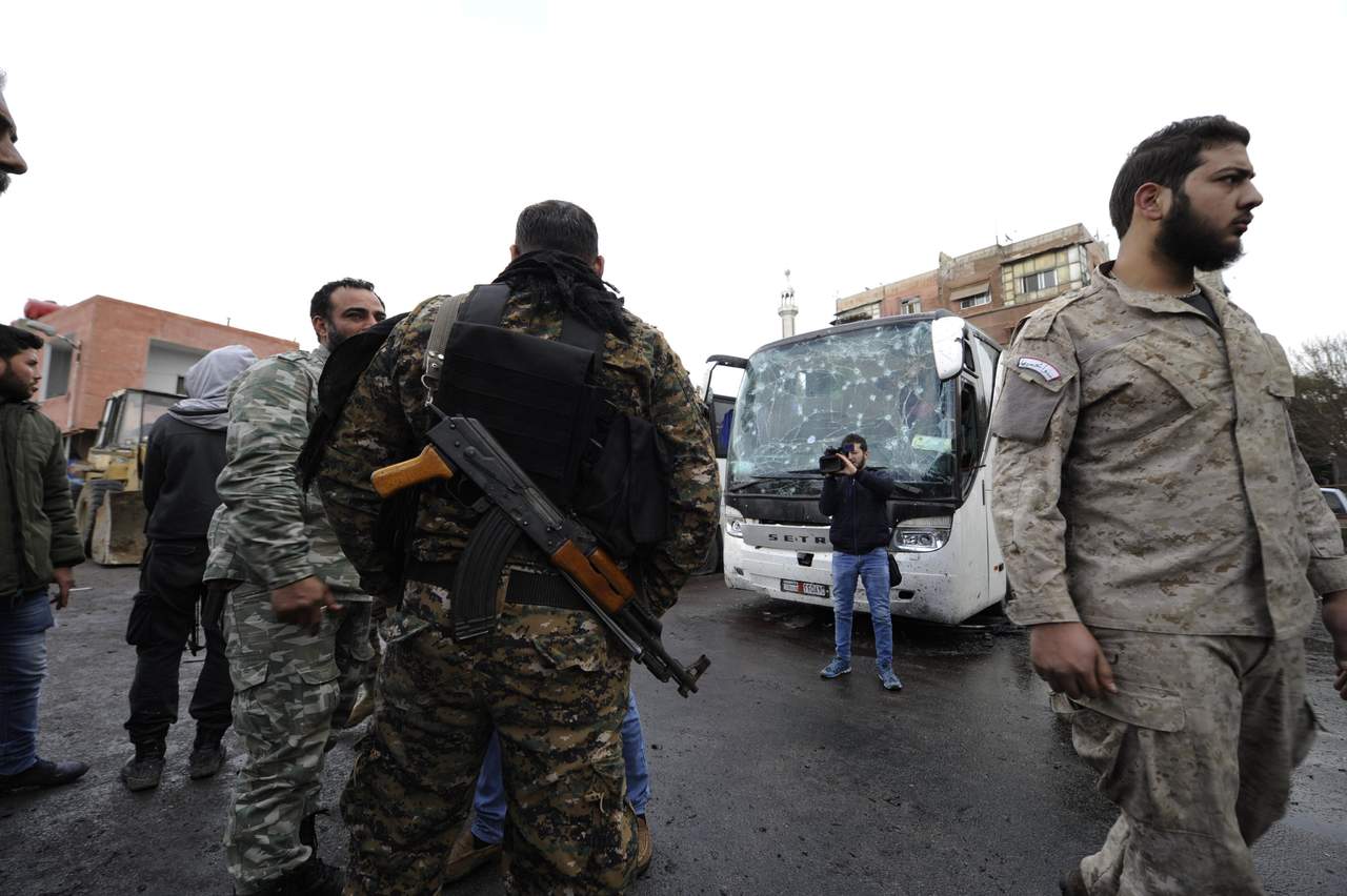 En los últimos días grupos rebeldes sirios se han unido a otras formaciones yihadistas para emprender sendas ofensivas. (ARCHIVO)