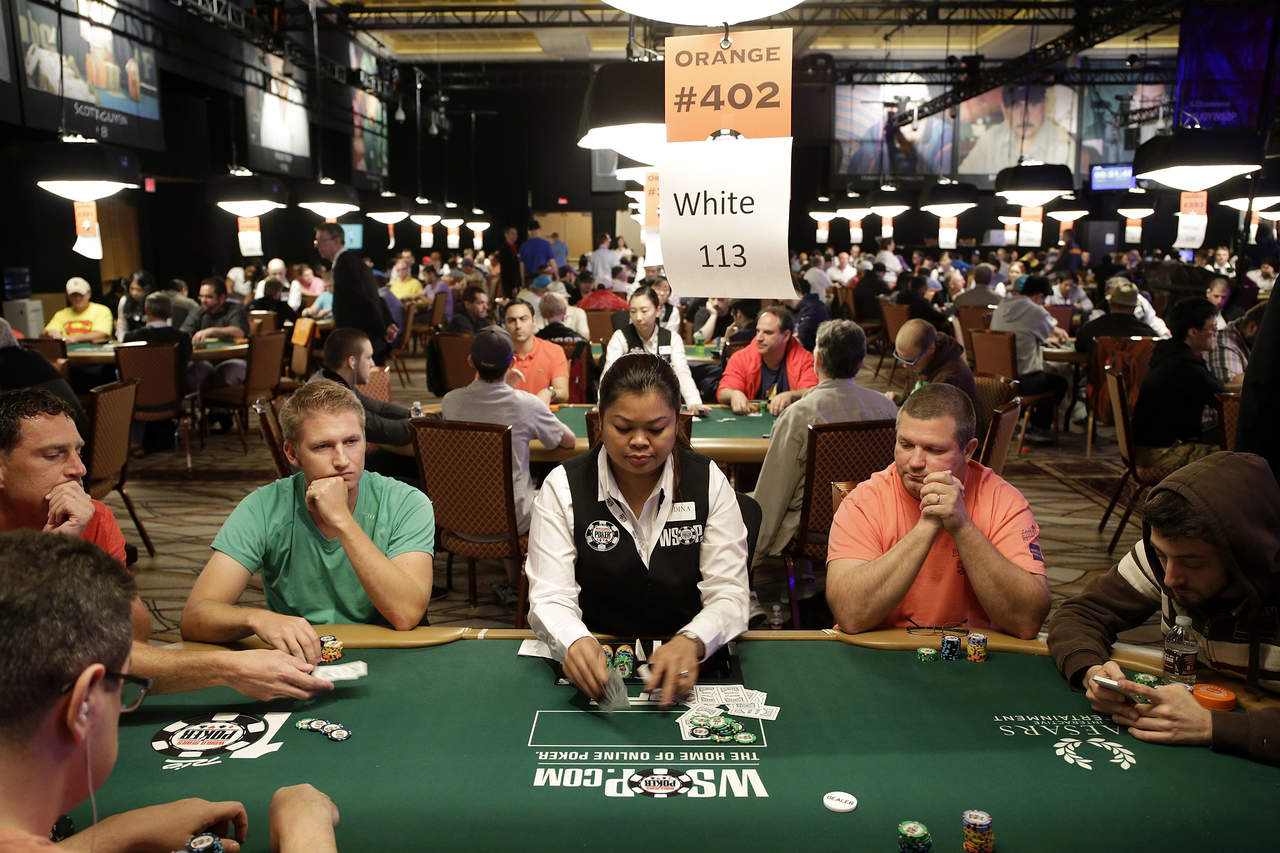 Algunos casinos han reducido sus salas de póquer. Otros directamente las han eliminado. (ARCHIVO)