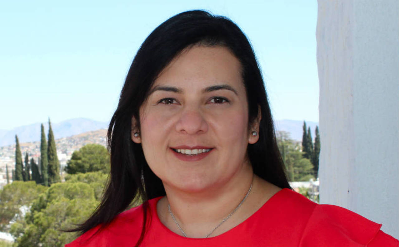 Relevo. Rosangela Guerra, será la nueva directora de LIncoln en sustitución  Fernando Ávila. 