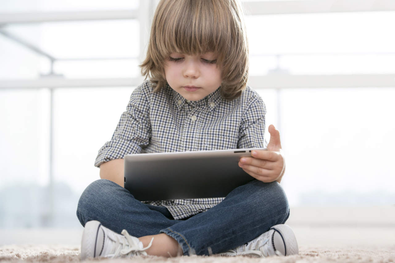 Un aspecto de interés de los juegos en línea es que también son considerados como recursos didácticos que pueden ser utilizados tanto por padres como por profesores para motivar la participación de niños y jóvenes en muchos tipos de actividades. (ARCHIVO)