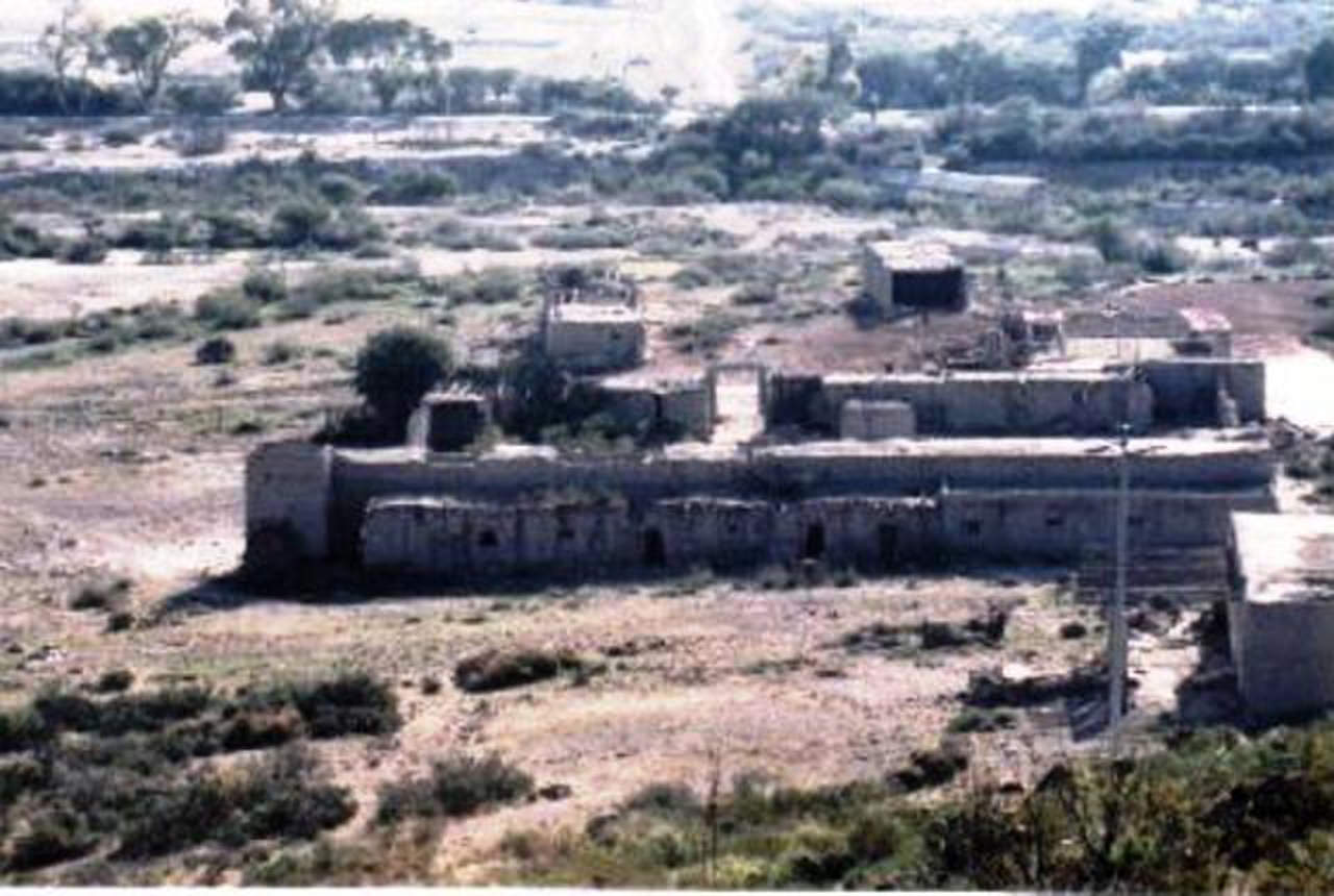 Otra vista del primitivo Torreón (Santa Isabel. c.a.1990).
