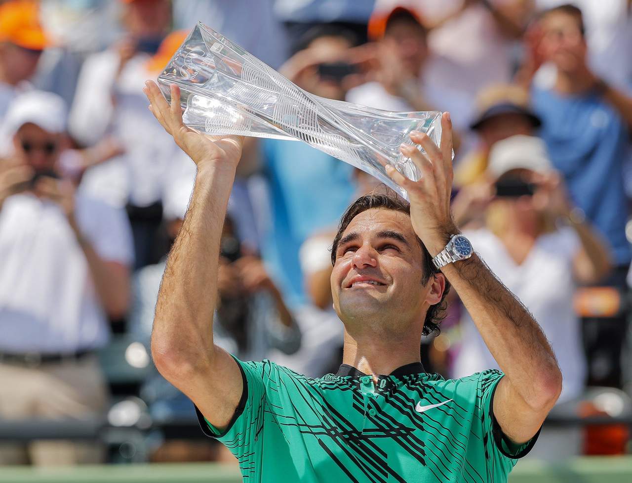 Federer únicamente ha sido derrotado en una ocasión en lo que va del año. (EFE)
