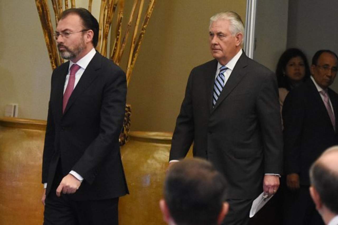 En el encuentro, Tillerson y Videgaray también hablaron sobre 'la cooperación en Centroamérica' y sobre 'los esfuerzos en marcha' para combatir a los carteles de la droga. (ESPECIAL)