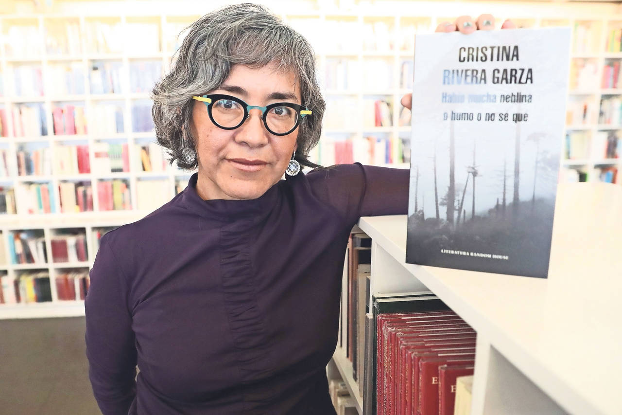 Libro. Rivera Garza plasmó en su libro la complejidad de la relación entre Rulfo, su trabajo y su obra. (CORTESÍA)