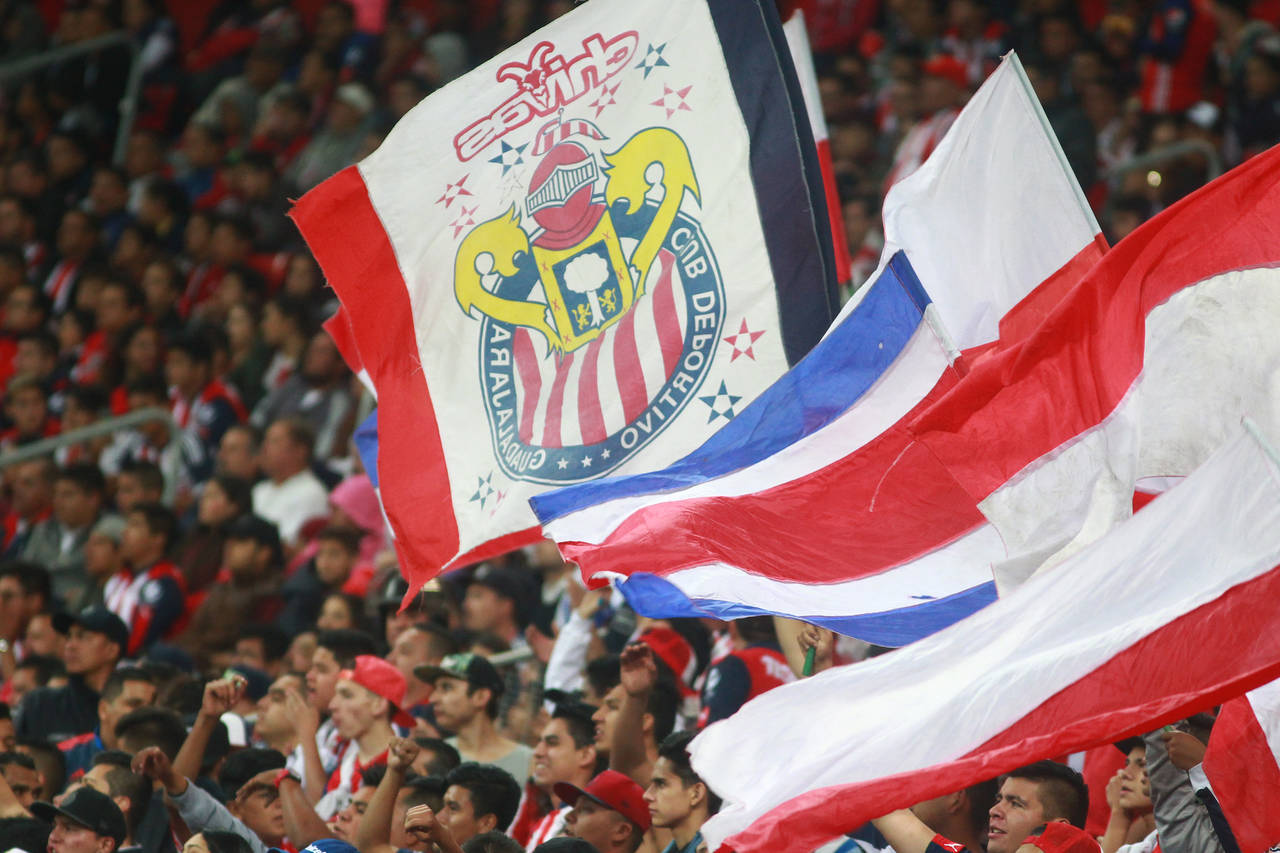 Según un estudio realizado por Euromericas Sport Marketing, la afición de Chivas es la cuarta más fiel en el continente americano. Afición del Guadalajara, de las más fieles