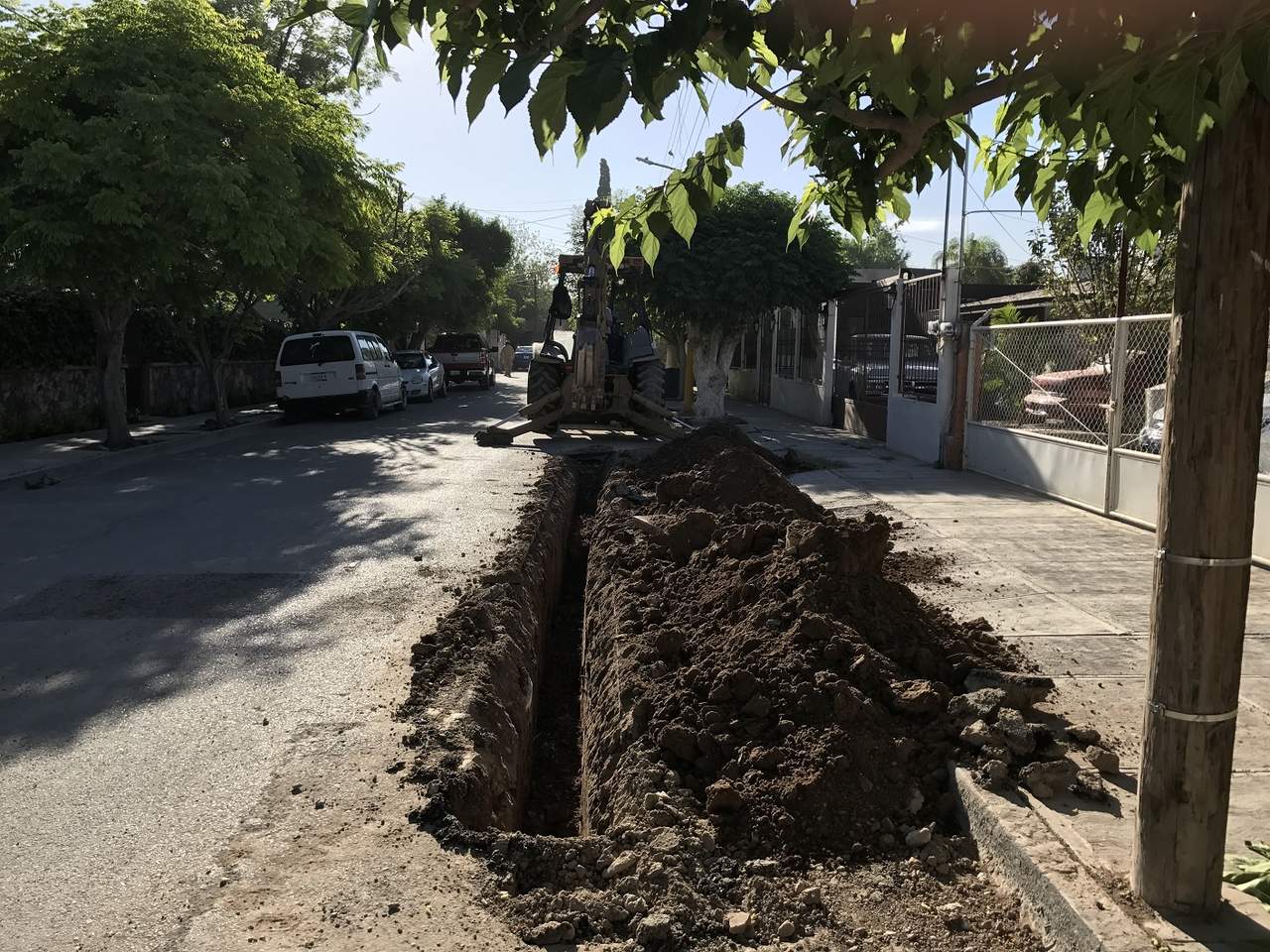 Los trabajos se llevan a cabo desde el lunes 10 y se pretende que sea hasta este martes 11 de abril. (EL SIGLO DE TORREÓN)