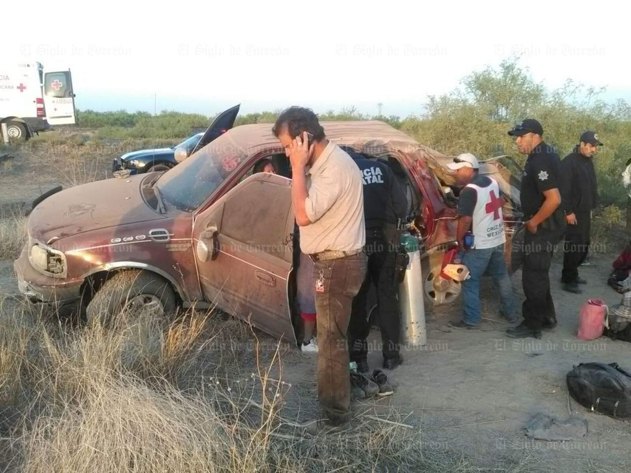 La familia acudió a Gómez Palacio a acompañar a unos parientes y de regreso se registró el accidente. (EL SIGLO DE TORREÓN) 