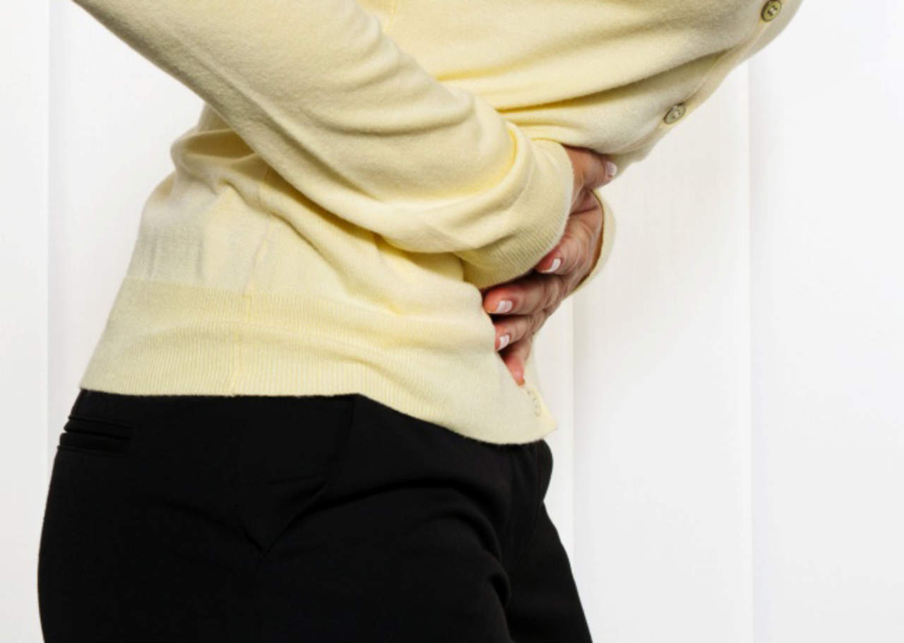 Considerada como una afección común y la causa más frecuente de trastorno digestivo, el reflujo ocurre cuando los contenidos ácidos del estómago ingresan hasta el esófago. (ARCHIVO)