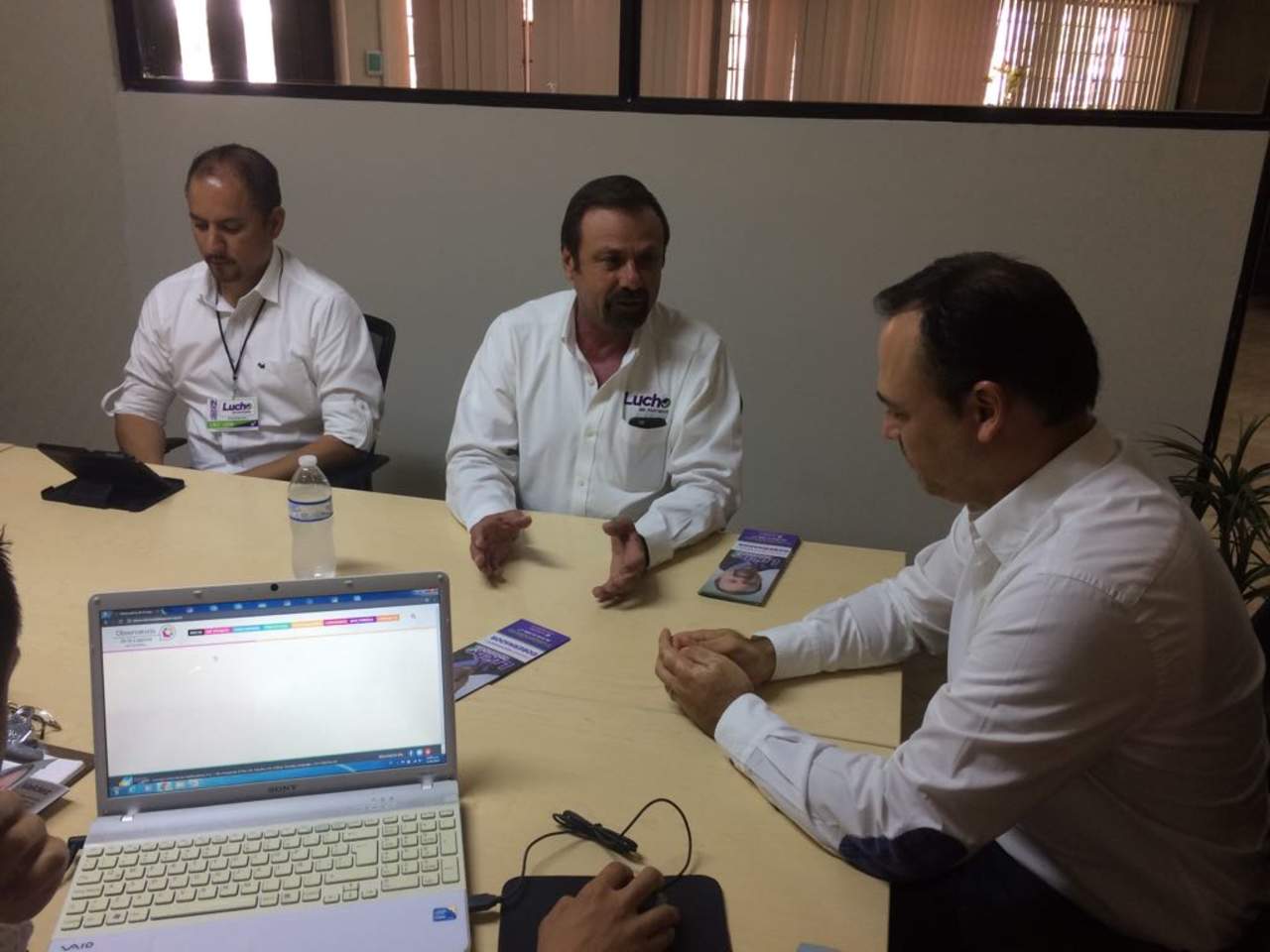 'Lucho' Salinas se reunió con Marco Zamarripa, director del Consejo Cívico de las Instituciones. (EL SIGLO DE TORREÓN) 