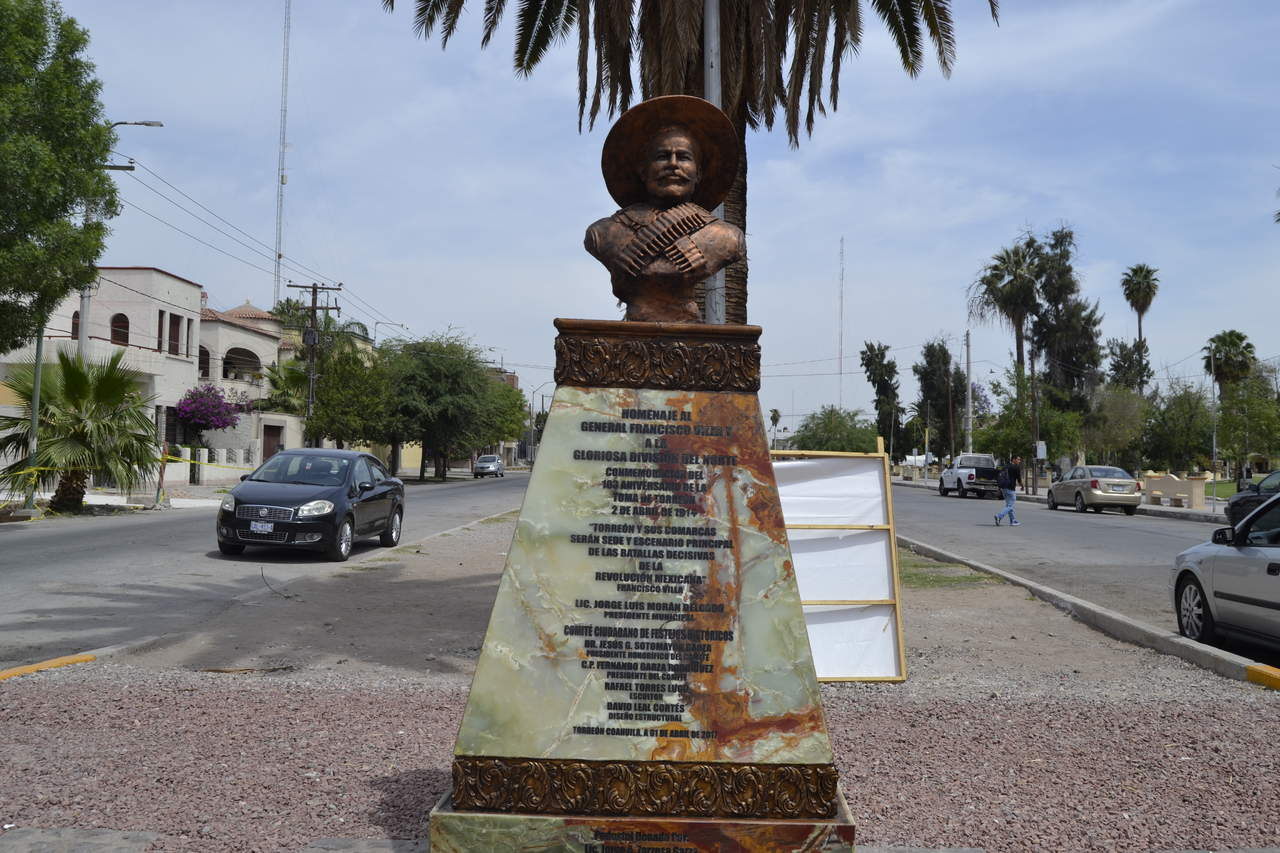 El primero. Éste es el primer busto de Francisco Villa en Torreón. (EL SIGLO DE TORREÓN)