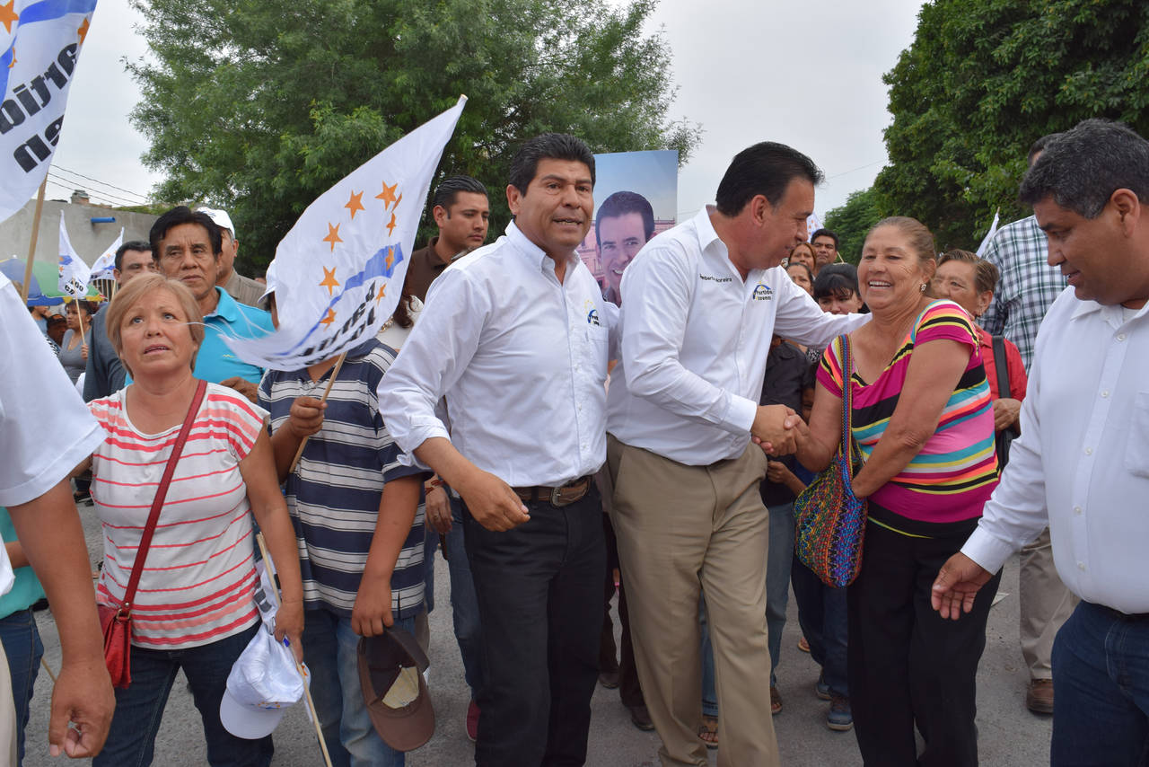 ¿Campaña?. El exgobernador visitó San Pedro  para apoyar al candidato por el cuarto distrito del Partido Joven'.