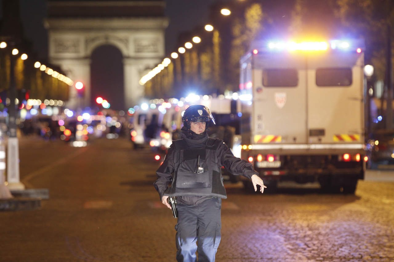 Califican de ataque 'terrorista' el tiroteo en París