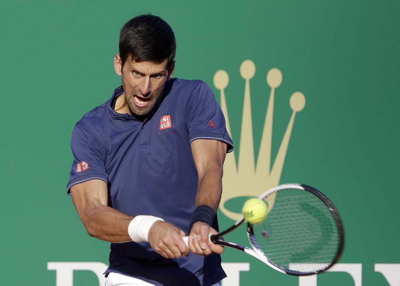 Novak Djokovic avanza en el Masters Montecarlo