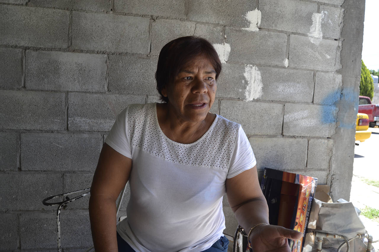 Exigencia. La madre de Daysi, Cristela Soto, pide a las autoridades que se haga justicia. (EL SIGLO DE TORREÓN)