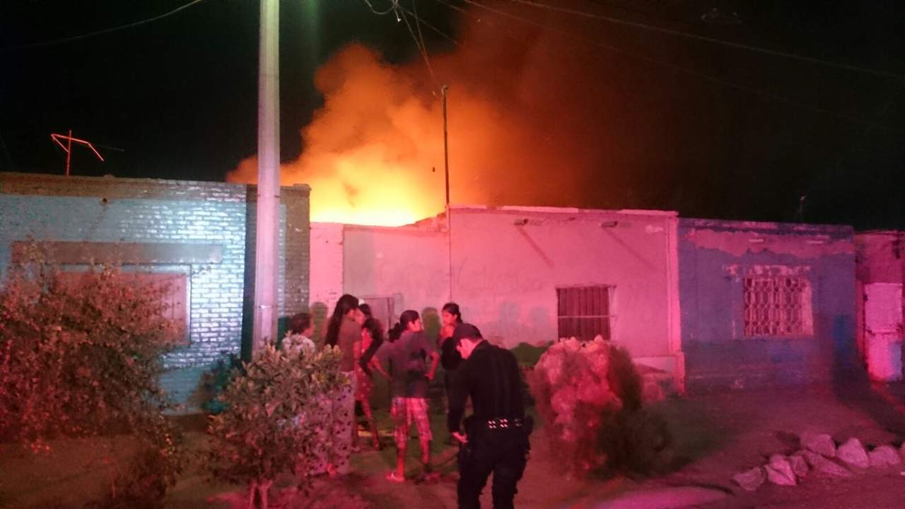 Se incendia casa en San Pedro; no hay víctimas