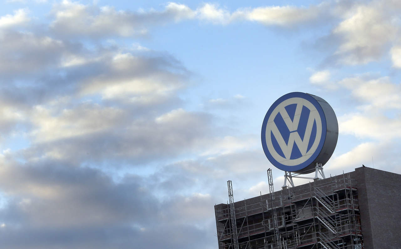 Multan a VW con 4 mil 300 mdd en EU por fraude de motores diésel