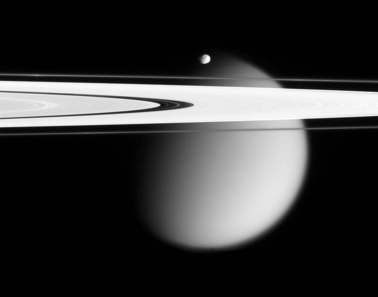 Se despide. La sonda Cassini tomó las últimas fotografías de Saturno, antes de estrellarse en los anillos de este planeta.