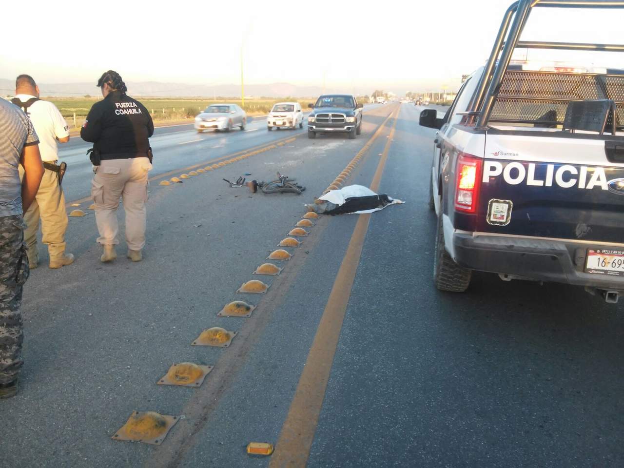 El accidente ocurrió en la carretera Torreón-Matamoros. (EL SIGLO DE TORREÓN)