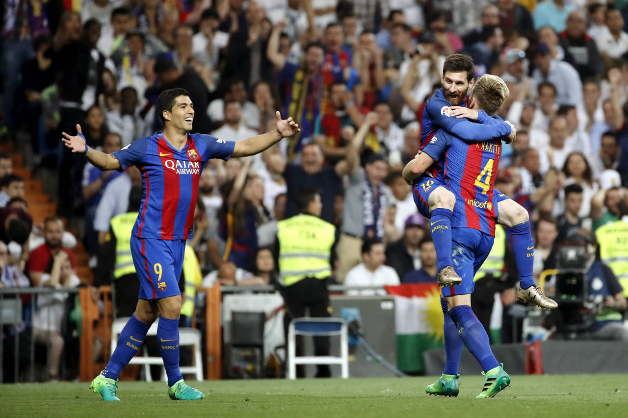 Barcelona se mide hoy en casa al Villarreal, la segunda mejor defensiva del torneo español. (Archivo)
