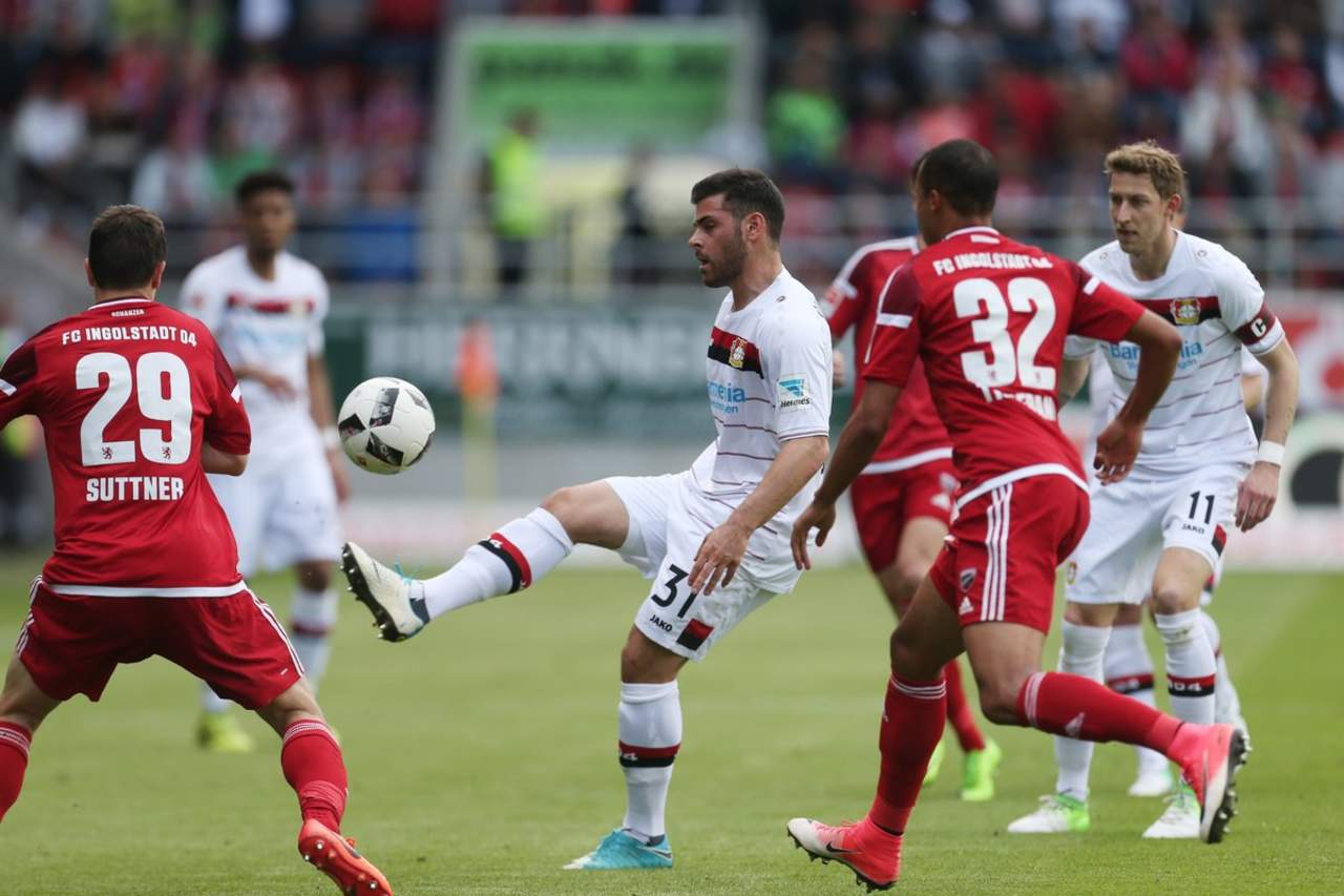 Con el empate, Bayer Leverkusen llegó a 37 unidades y se mantiene en el lugar 12 de la clasificación. (Cortesía)