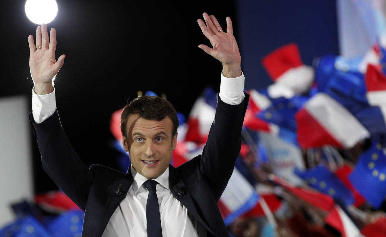 Adelante. Emmanuel Macron marcha como favorito para ganar en los sondeos de opinión