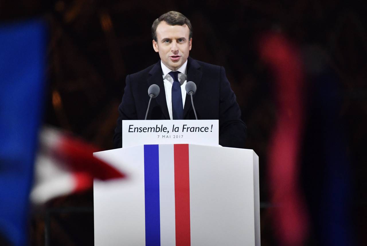Cambio. El centralista Emmanuel Macron es el nuevo presidente de Francia.
