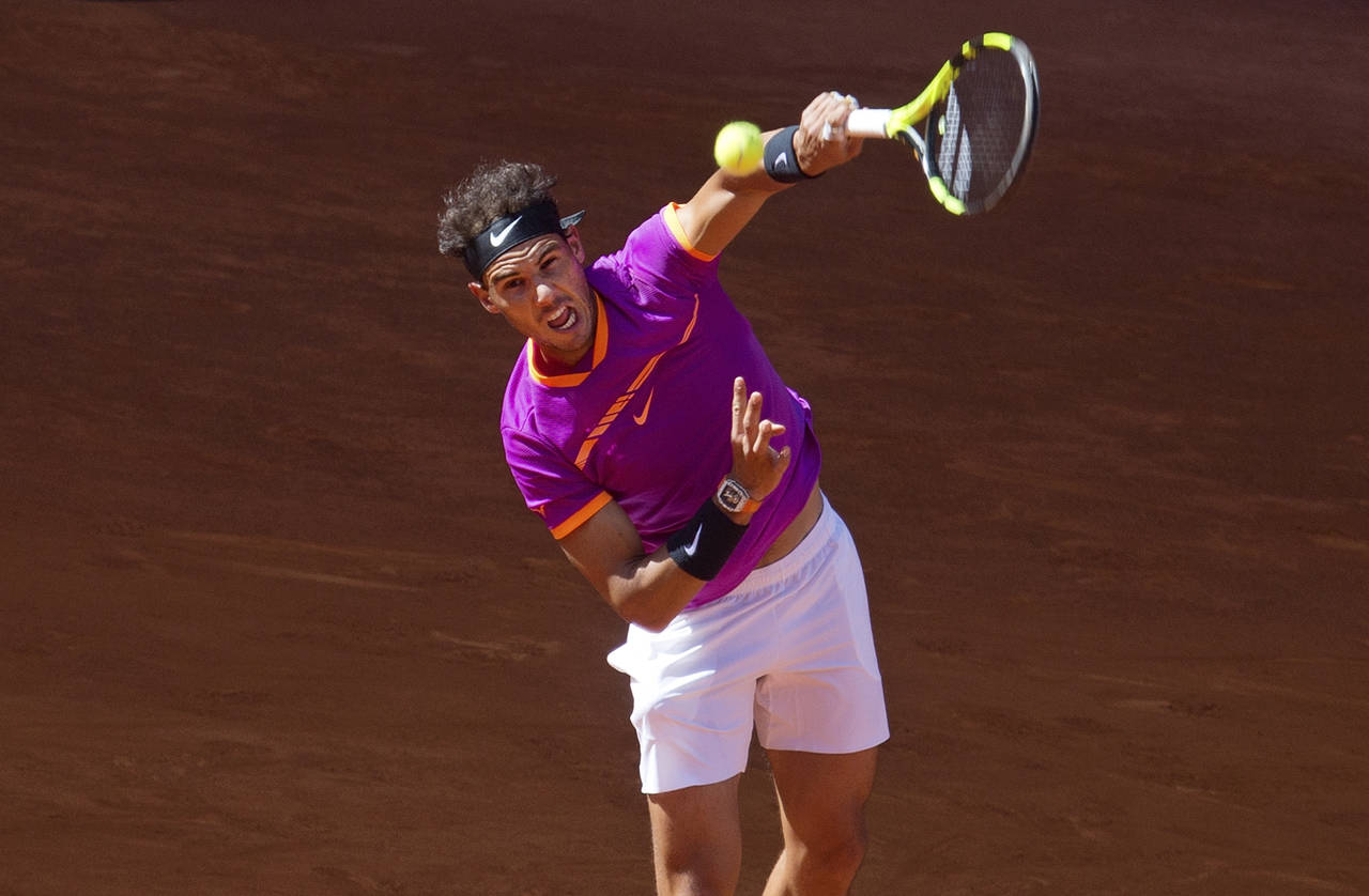 Rafael Nadal pasó muchos problemas para derrotar 7-6, 3-6, 6-4 al italiano Fabio Fognini. (AP)