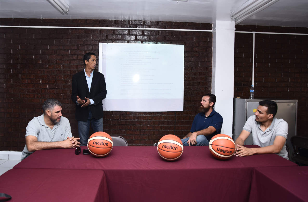 El evento estelar y que además es el que tienen en puerta, es la Copa Laguna Basket, que se celebrará del 16 al 18 de junio en el auditorio municipal de Torreón. (EL SIGLO DE TORREÓN)