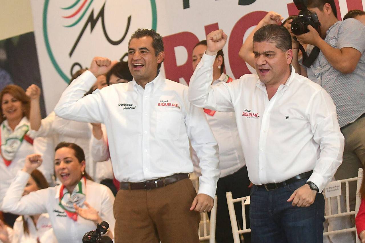 Evento. En el evento realizado en Acuña estuvieron presentes el dirigente del PRI, Enrique Ochoa y Miguel Riquelme. (CORTESÍA)