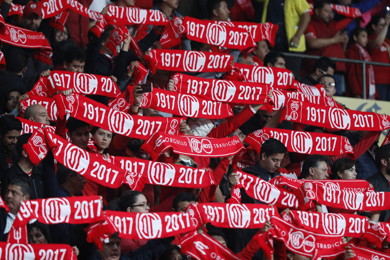 La afición de los Diablos Rojos del Toluca quiere celebrar su centenario con un título en el Clausura 2017. (Jam Media)