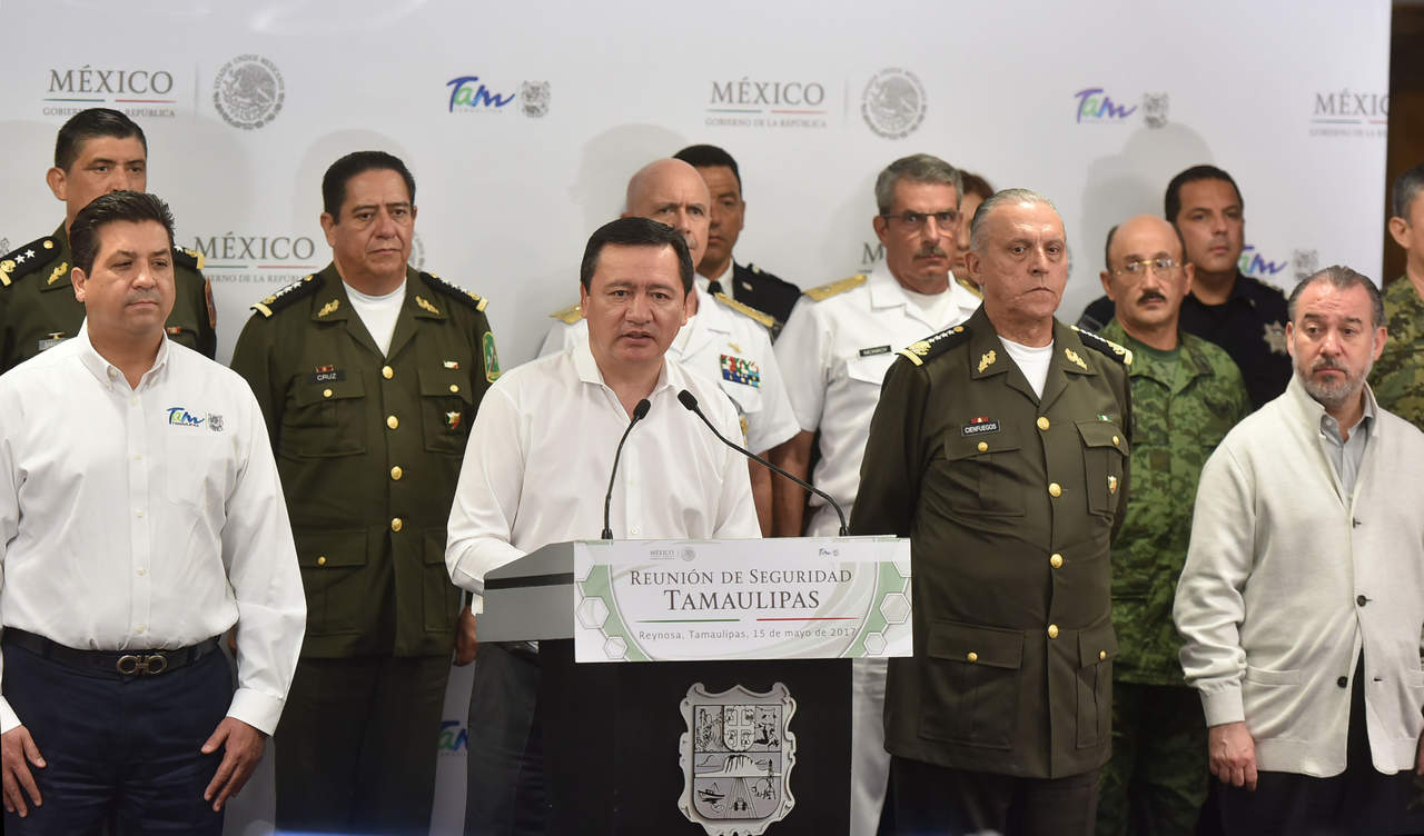 Al encabezar en Reynosa, Tamaulipas, la sesión del Gabinete de Seguridad del Gobierno de la República para evaluar la estrategia que en la materia se lleva a cabo para generar tranquilidad de los tamaulipecos. (NOTIMEX)