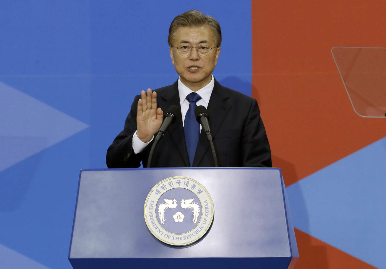 El mandatario surcoreano enfatizó la necesidad de desnuclearizar al país comunista. (ARCHIVO)