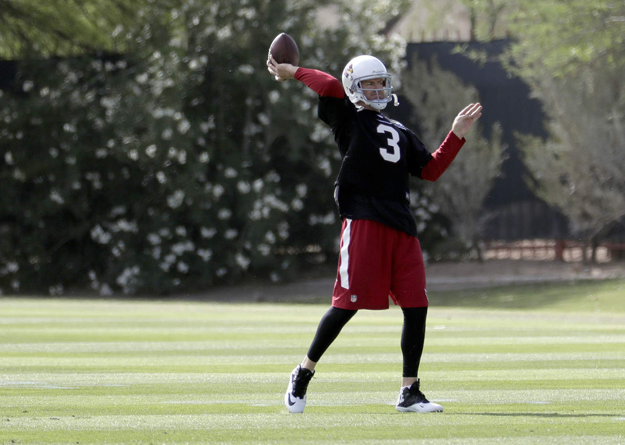 Será la temporada 14 de Carson Palmer en la NFL. (AP)