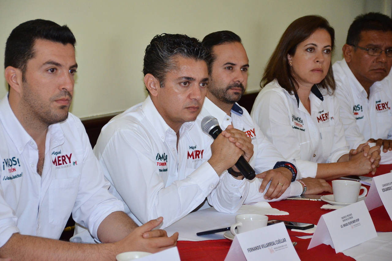 Respeto. A dos semanas de que terminen las campañas, el candidato Miguel Mery dice que trabajará todavía más. (FERNANDO COMPEÁN)