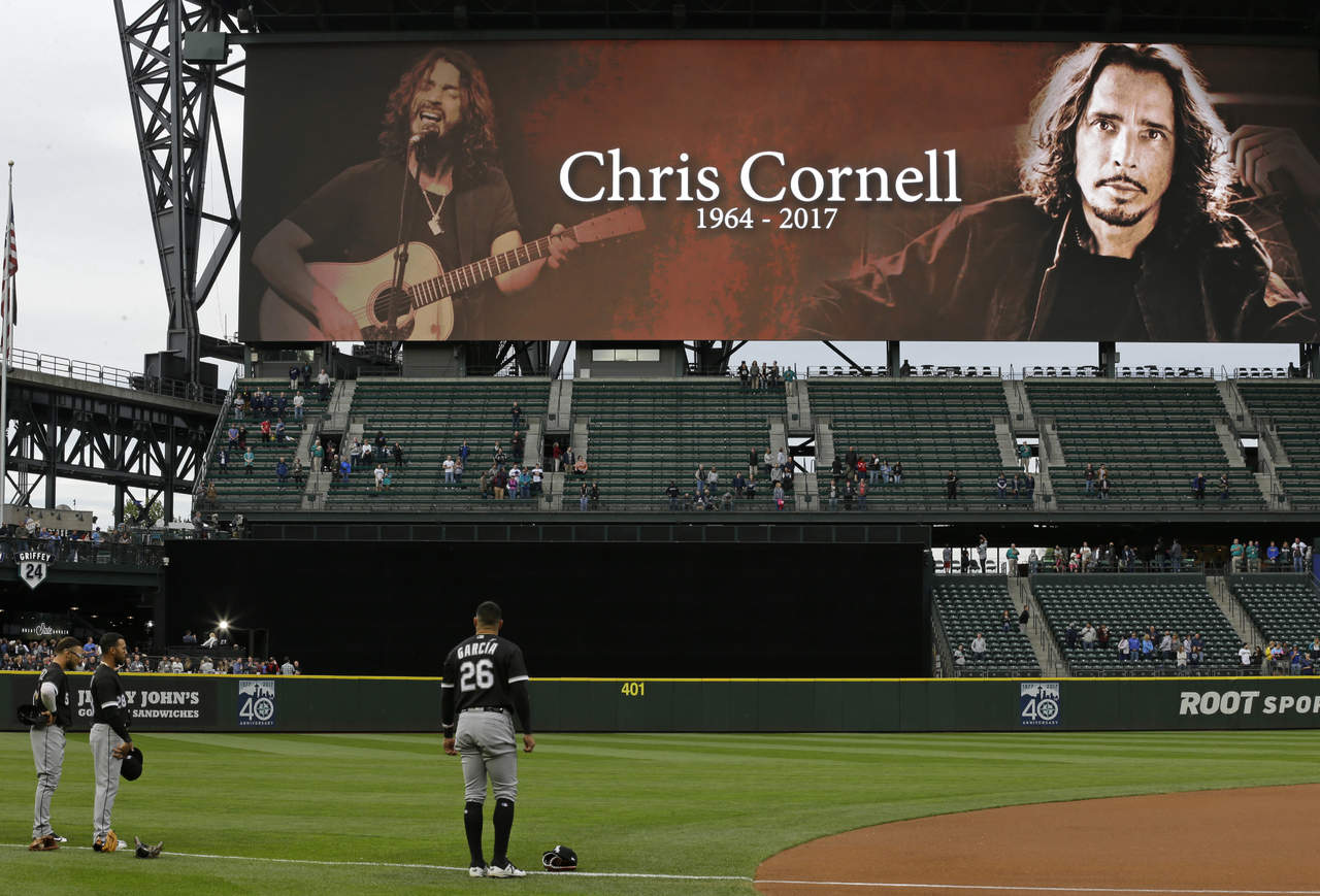 Seattle se despide de su hijo Chris Cornell