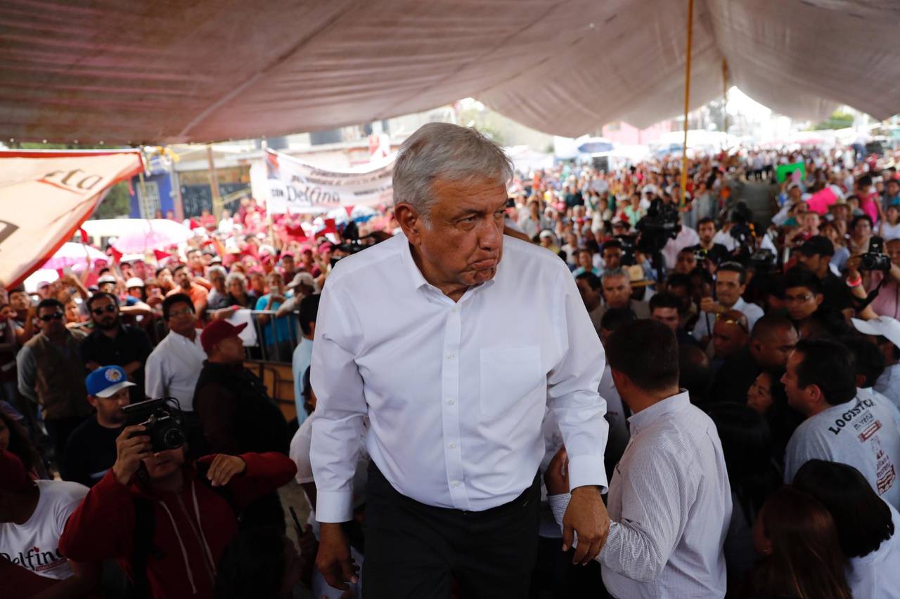 Fecha límite. Andrés Manuel López Obrador dio un plazo de cuatro días al PRD y a su candidato Juan Zepeda.