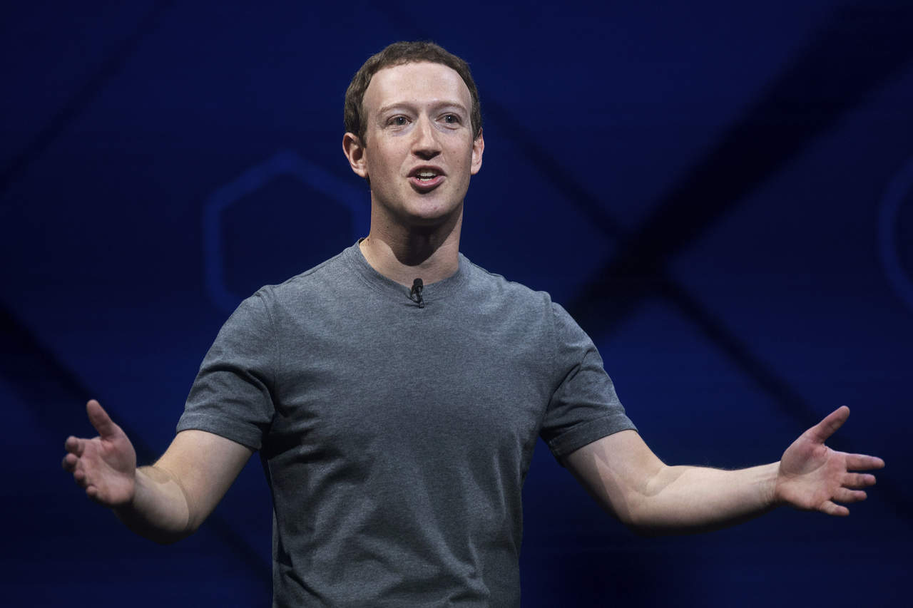 Zuckerberg señaló que Facebook está trabajando en modelos para crear esas conexiones. (ARCHIVO)