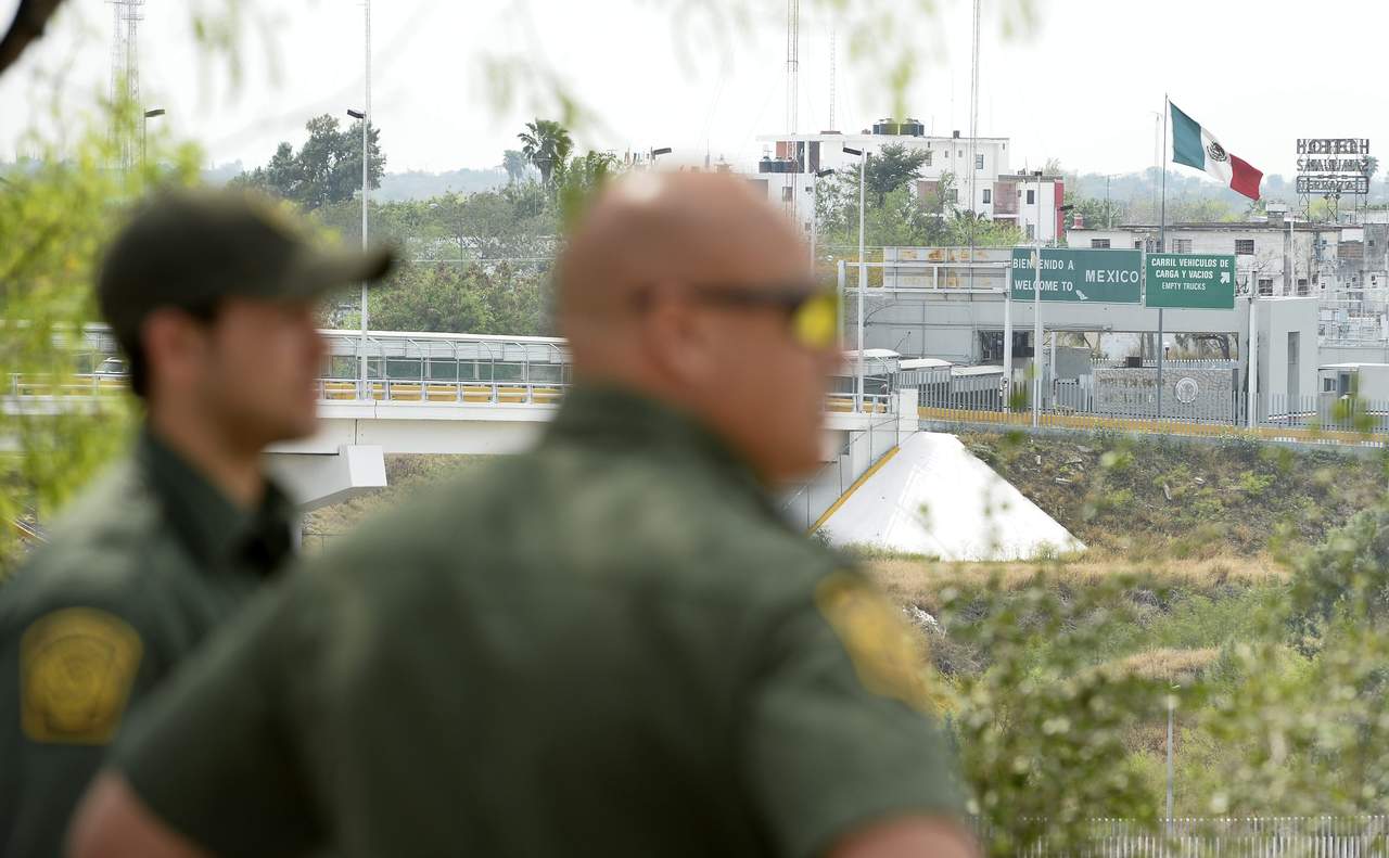 Los arrestos de inmigrantes mexicanos equivalen al 62.5 por ciento de los 41 mil 318 indocumentados arrestados durante el periodo. (ARCHIVO)