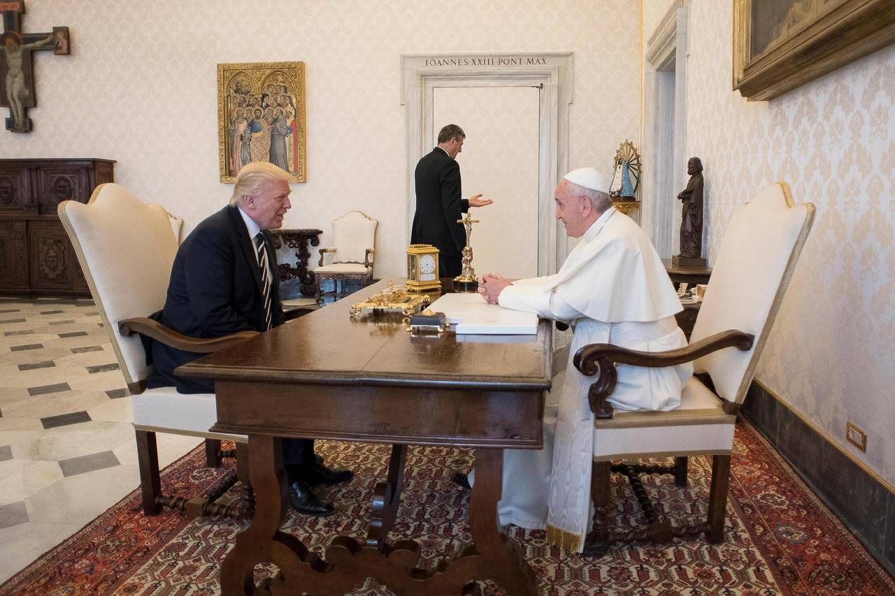 Sugerencia. En su audiencia privada con el presidente de Estados Unidos, Donald Trump, el Papa le pidió una 'colaboración serena' entre el Estado y la Iglesia en asuntos como la asistencia a los migrantes.