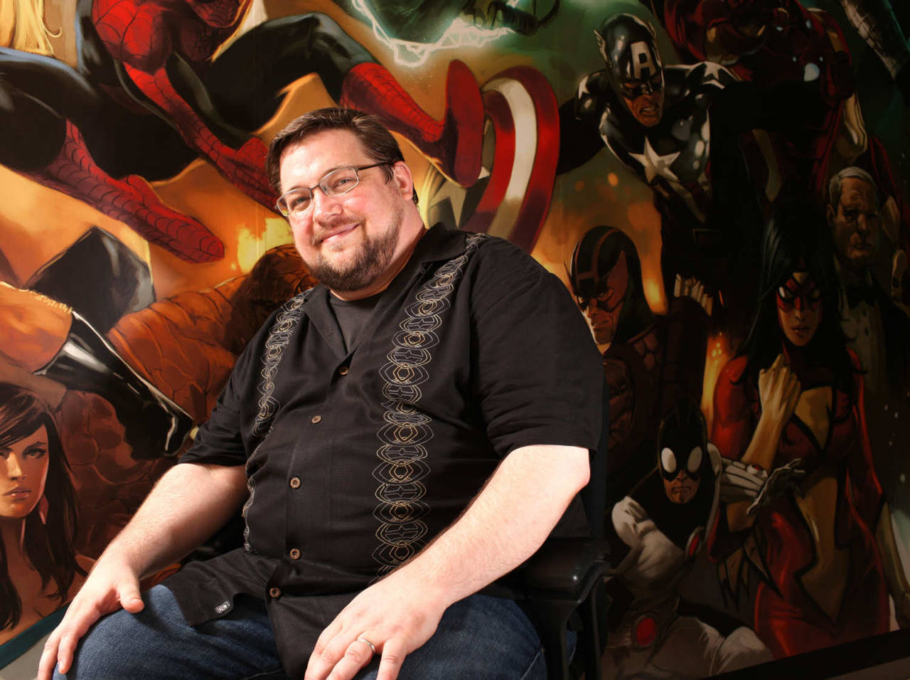 Apoyo. C.B. Cebulski, editor de Marvel ve un futuro a los comics. (ARCHIVO)